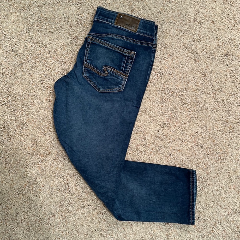 Silver Suki Mid Capri Like New